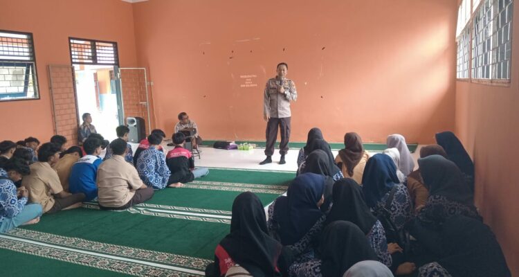 Langkah Nyata Polres Lombok Barat Bentengi Pelajar dari Pengaruh Negatif